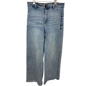 Oat New York Women’s Light Blue Flare Jeans